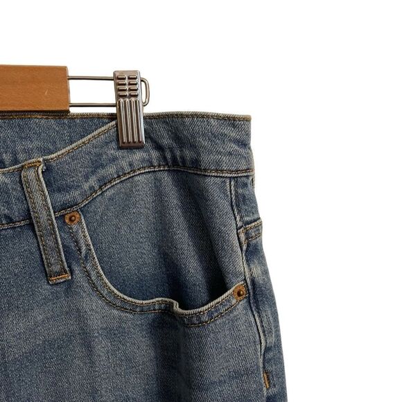 J. Crew Factory Essential Straight Button Fly Jeans Size 32 NWT - Picture 2 of 9
